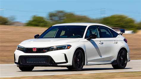 civic type r 100-200|Honda Civic Type R: review, specs, price .